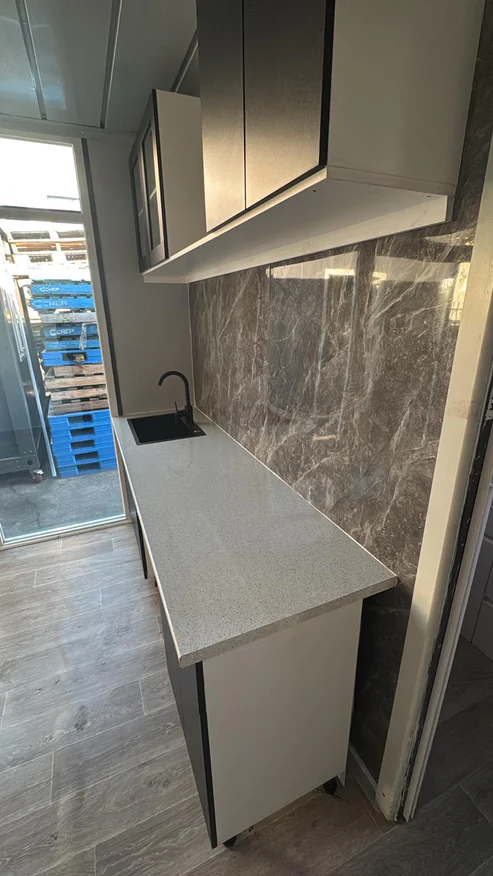 fully turnkey modular unit — 20ft × 10ft - Image 9