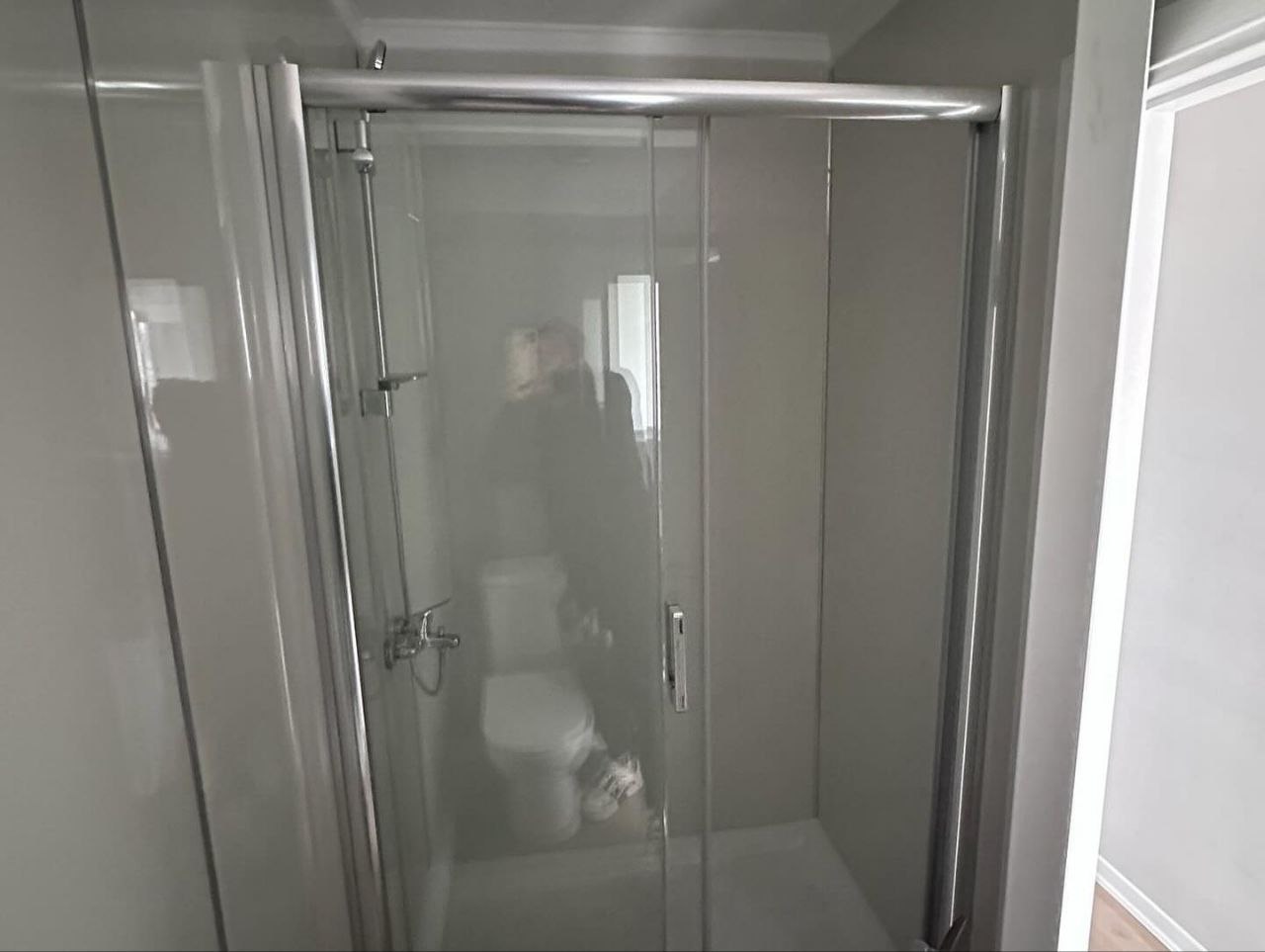 40-ft modular container home - Image 8
